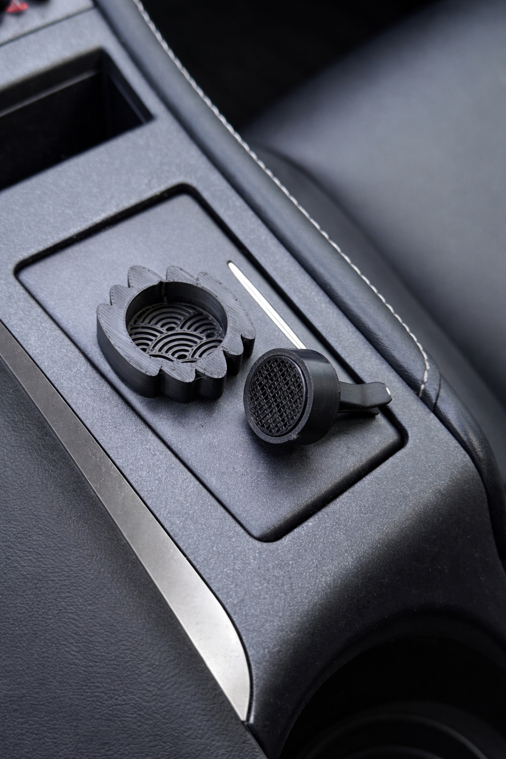 Fog Logo Car Vent Clip Diffuser Air Freshener